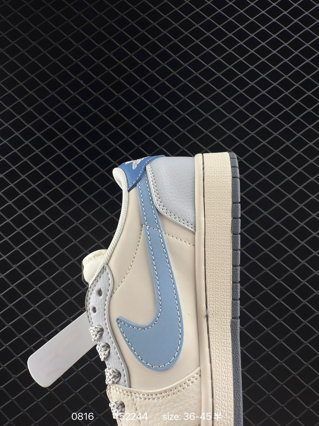 Travis Scott x Air Jordan 1 ” Reverse Mocha “